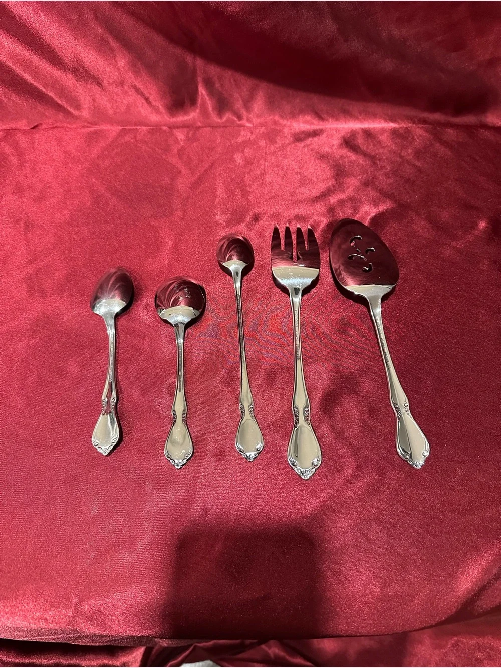 Oneidacraft Deluxe Stainless Flatware Lot 5pcs Serving Fork Spoons
